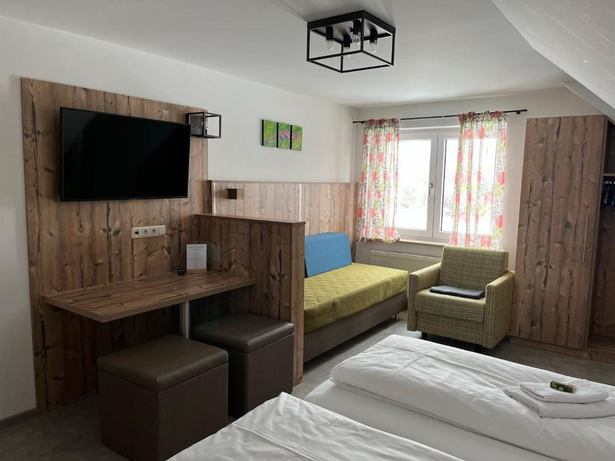Gasthaus-pension Hofmann Гостевой дом 3*